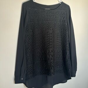 BR Eyelet-Front Tunic